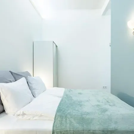 Daire Comfy And Bright In The Center *